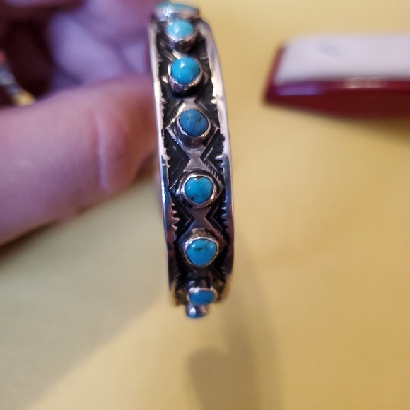 925 Turquoise Cuff Bracelet - Picture 10 of 13